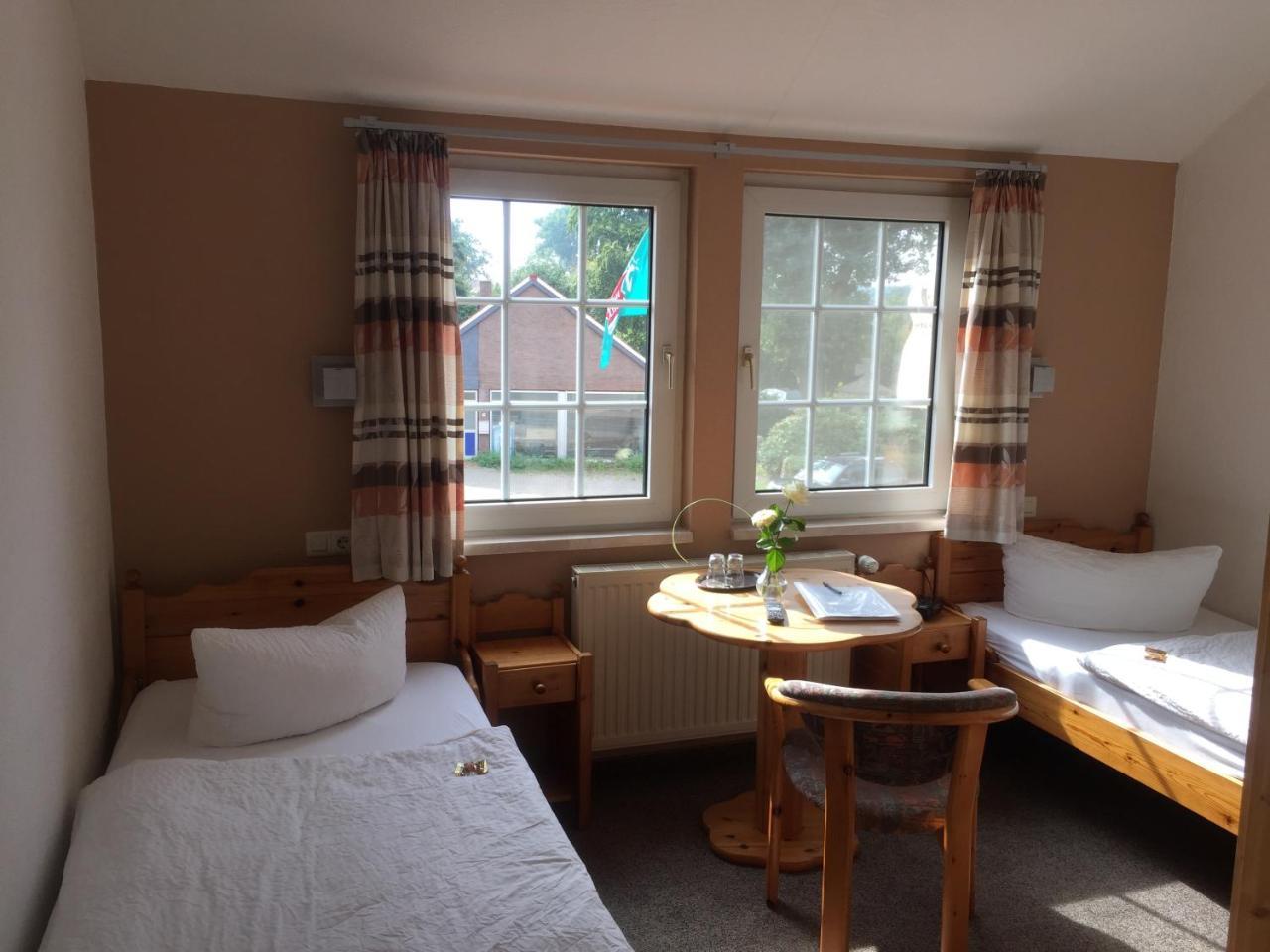 Hotel Wuelfers Gasthaus Gross Ippener 外观 照片